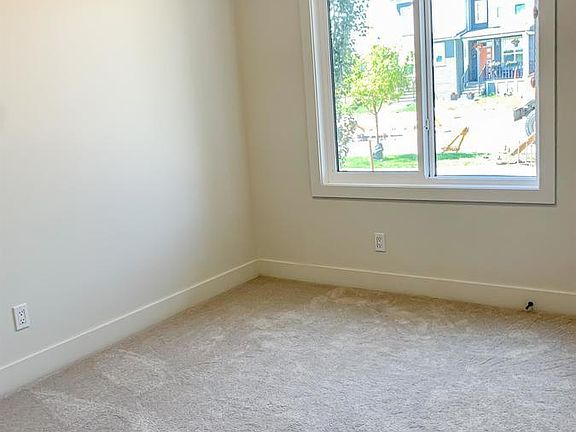 5th image of 10060 46th St NE #806