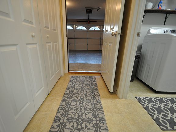 No step entry/garage