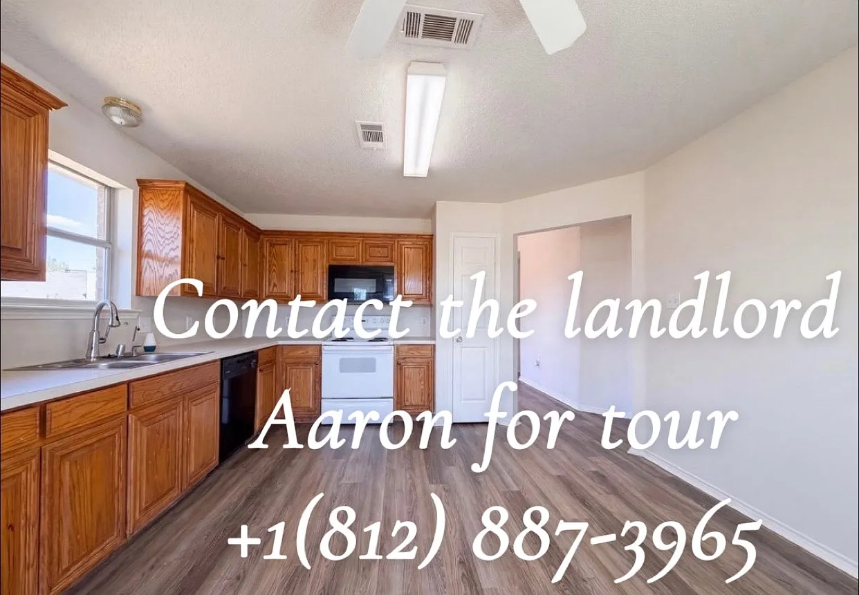 3 bed, 1657 sqft, $2,397 — Photo 2