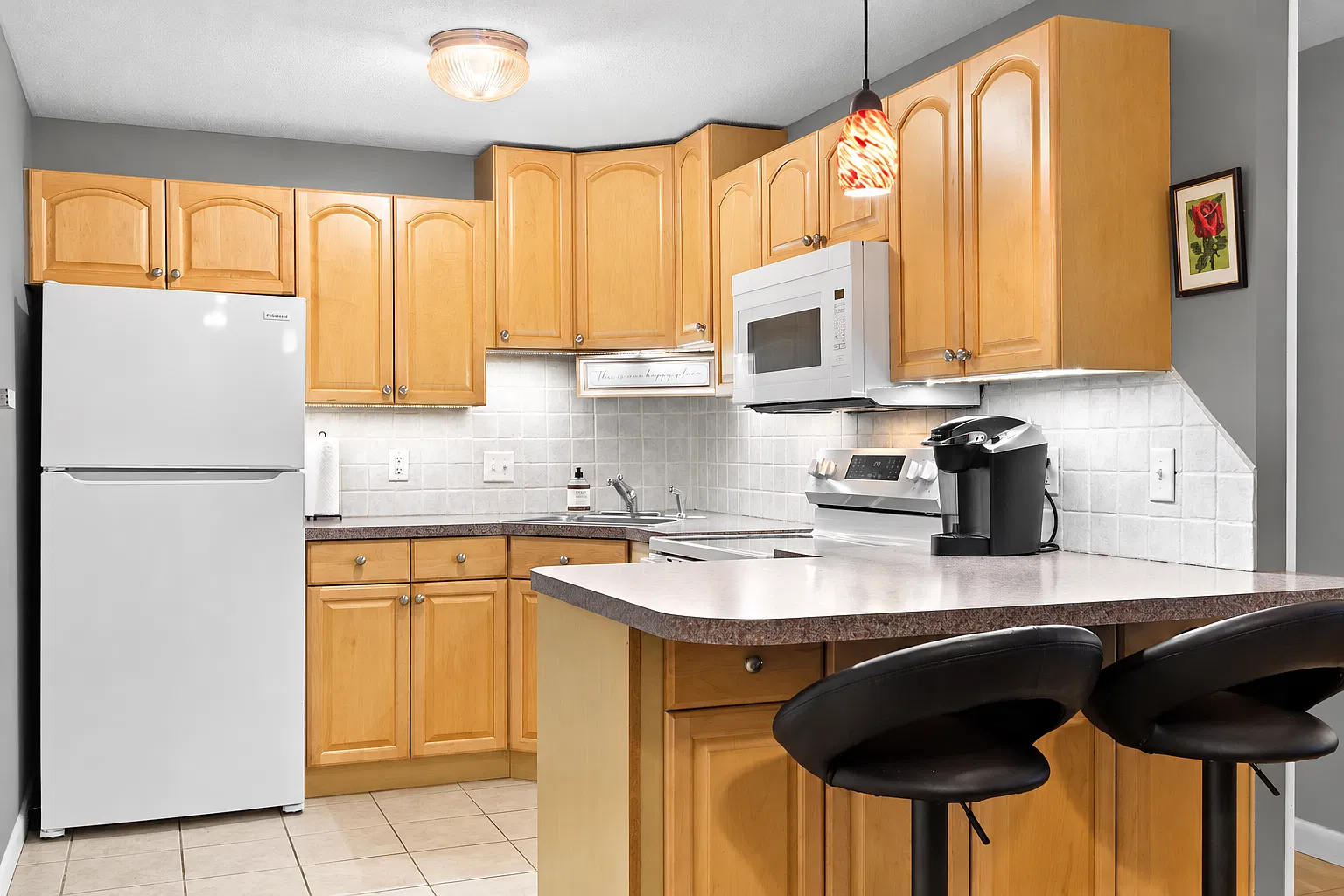 2 bed, 888 sqft, $2,395 — Photo 4