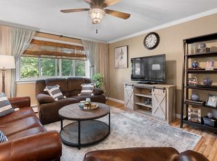 45 Macy St APT 305A, Amesbury, MA 01913