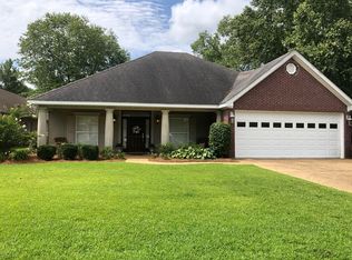 458 Saddlebrook Dr, Meridian, MS 39305