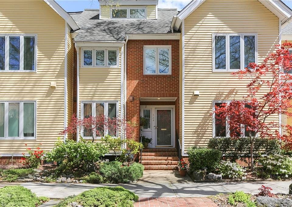 1st image of 324 Westover Ave