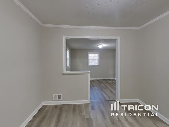 5th image of 444 Valley Woods Cir SE