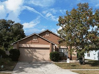1st image of 116 Lakebreeze Cir