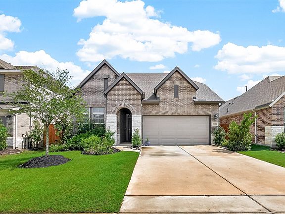 2nd image of 18415 Midnight Stone Ln