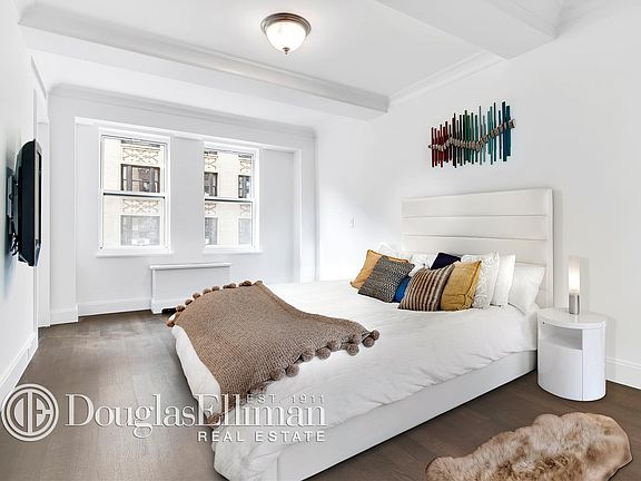4th image of 245 W 104th St APT 4D