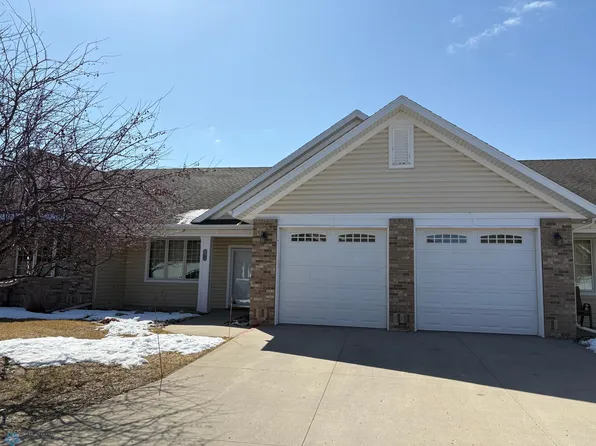 792 Villa Park Way, West Fargo, ND 58078