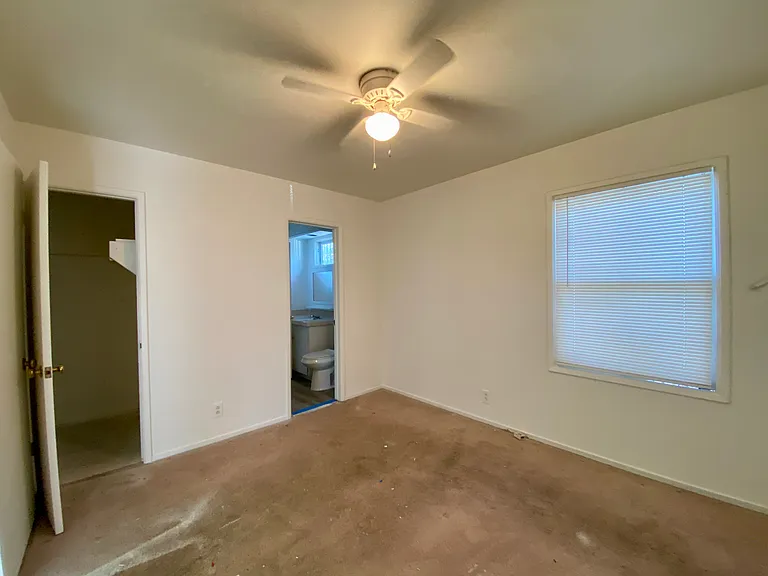 529 E Pine St — Photo 14