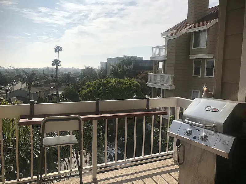 1 bed, 1.0 bath, 767 sqft, $2,137 — Photo 2