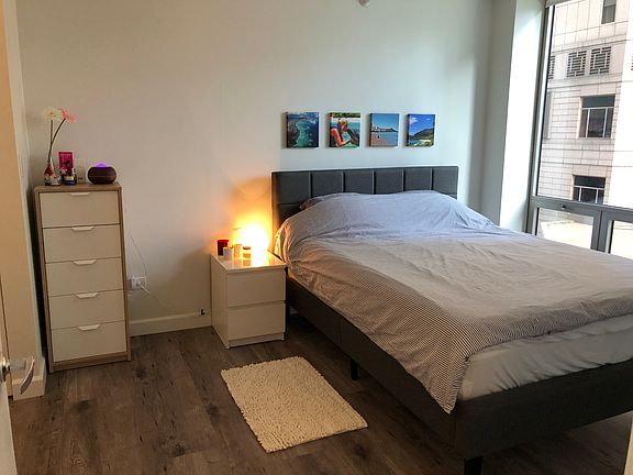 4th image of 222 N Columbus Dr APT 512