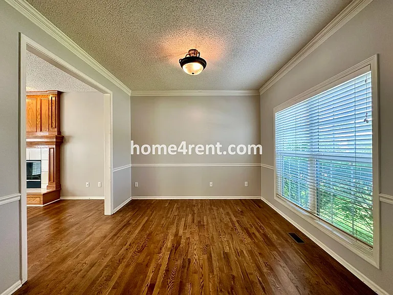 17825 W 160th St — Photo 7