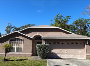 904 Pennsylvania Ave, Clearwater, FL 33755