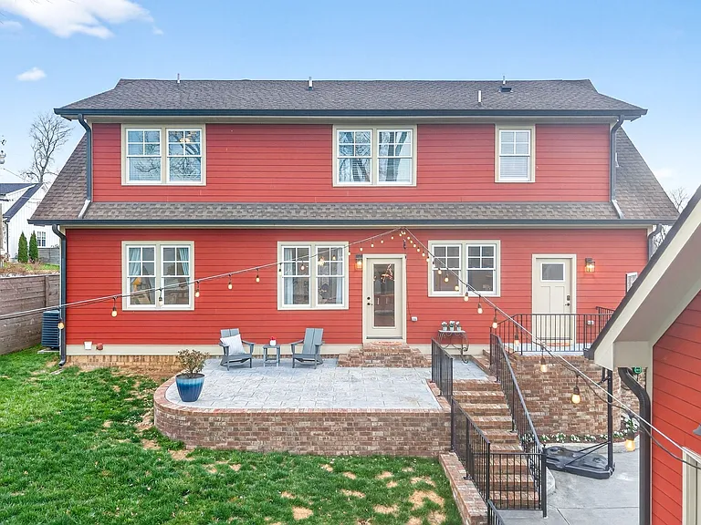 605 W End Cir — Photo 42