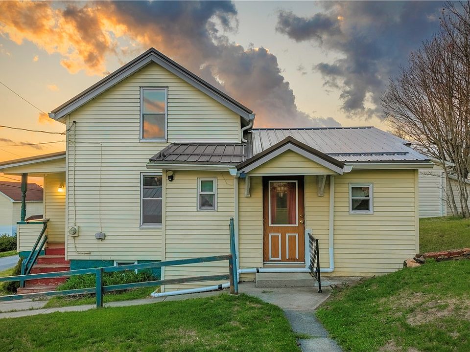 1st image of 607 Devlin St