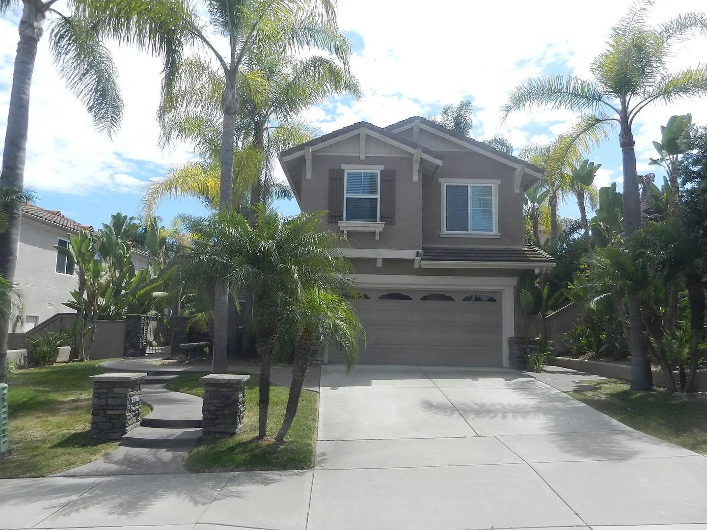 Beautiful 3BR+Office Carlsbad Home! Amazing Schools! Quality Neighborhood! Pets OK — Photo 2