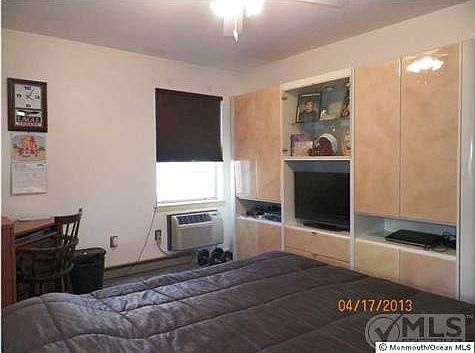 5th image of 66 Whitefield Ave APT 107