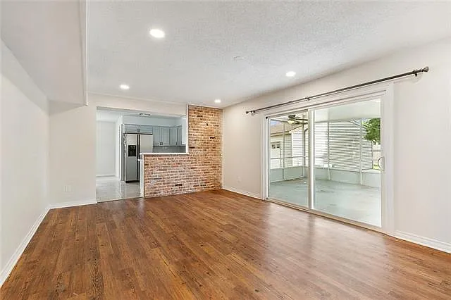 64 Osborne Ave — Photo 5