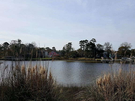4th image of 2773 Long Bay Drive SE