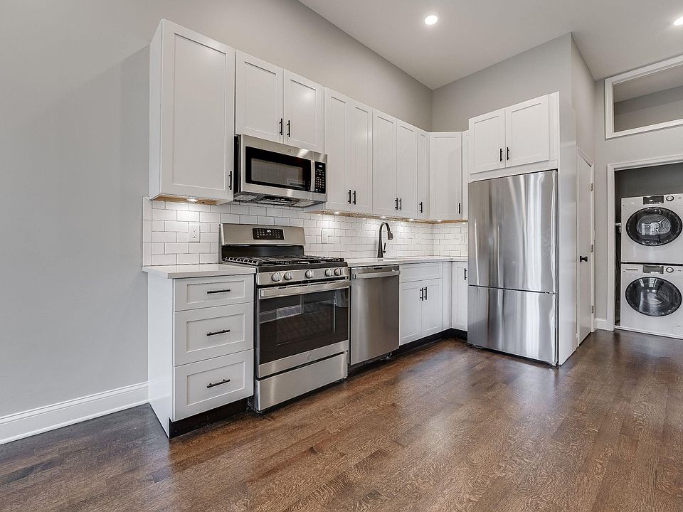 1st image of 130 W Side Ave #1