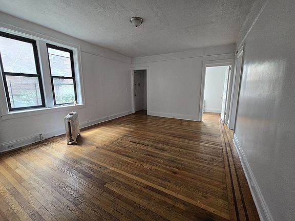 2nd image of 13832 90th Ave #10