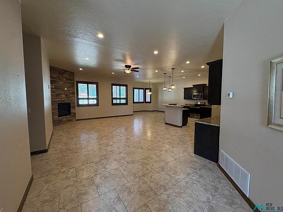 4th image of 503 Viale Bond