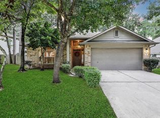 71 Drifting Shadows Cir, Conroe, TX 77385