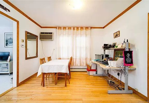 3rd image of 61-24 62nd St