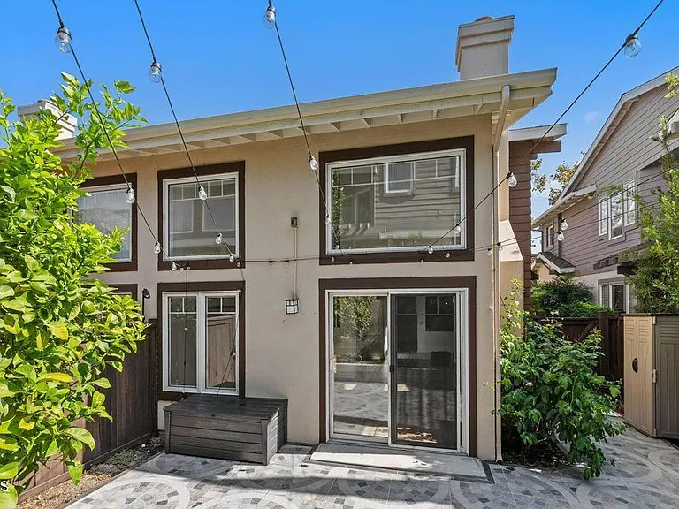 2871 Ashley Dr — Photo 33