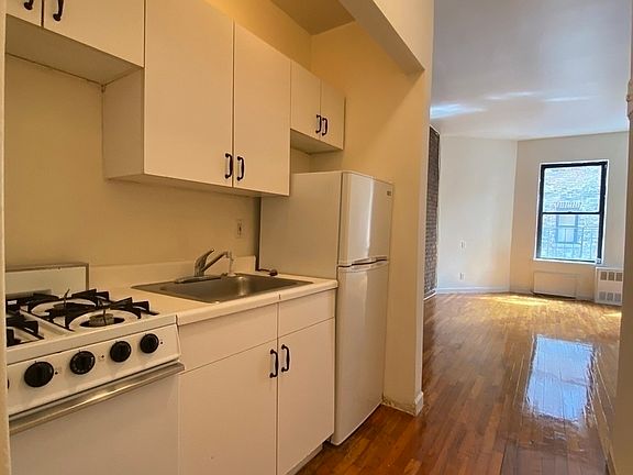 5th image of 473 Columbus Ave #3CB