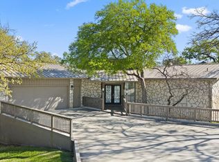 819 Broken Arrow, Horseshoe Bay, TX 78657