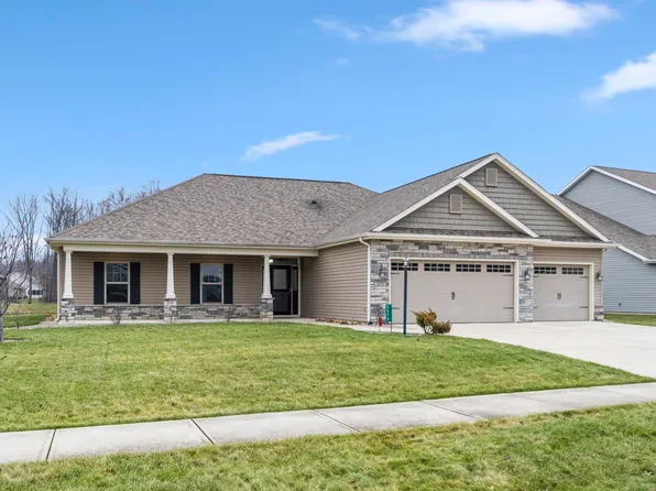 5573 Bear Creek Pass, Auburn, IN 46706