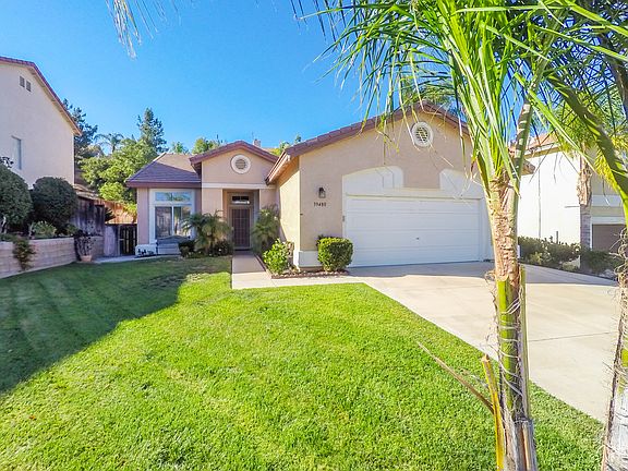 2nd image of 39480 Bonaire Way