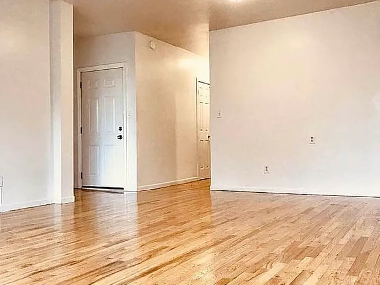 3403 Riverdale Ave #2 — Photo 8
