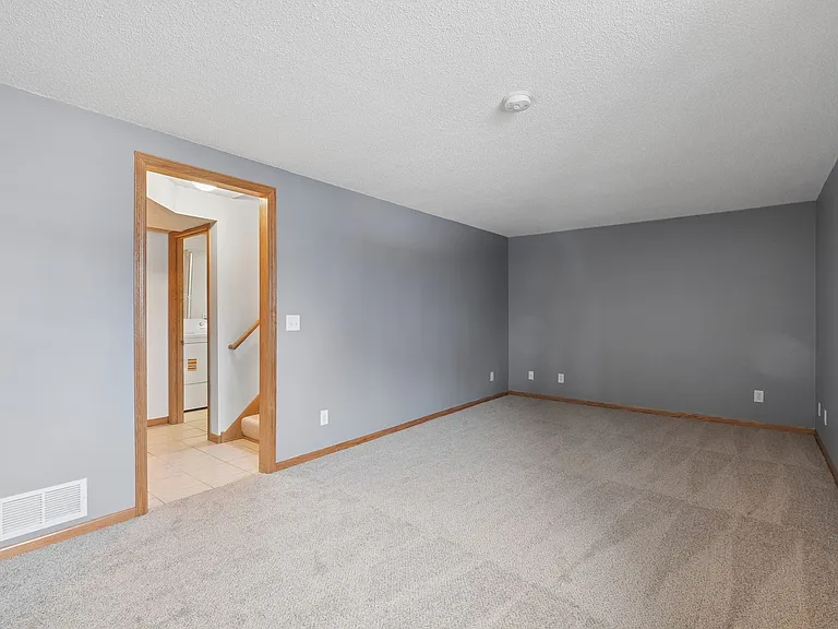 5826 Salisbury Ave — Photo 18