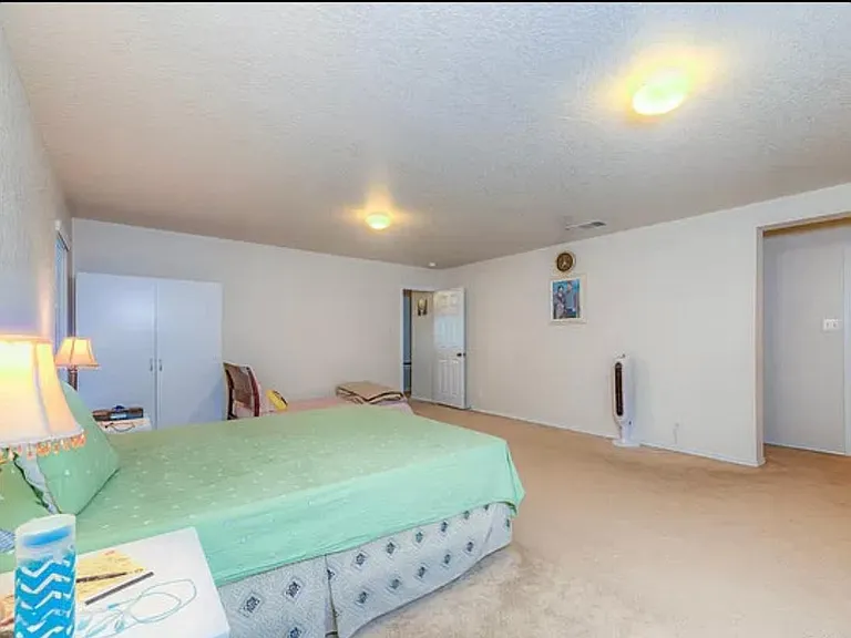 6523 Kestrel Ln — Photo 17