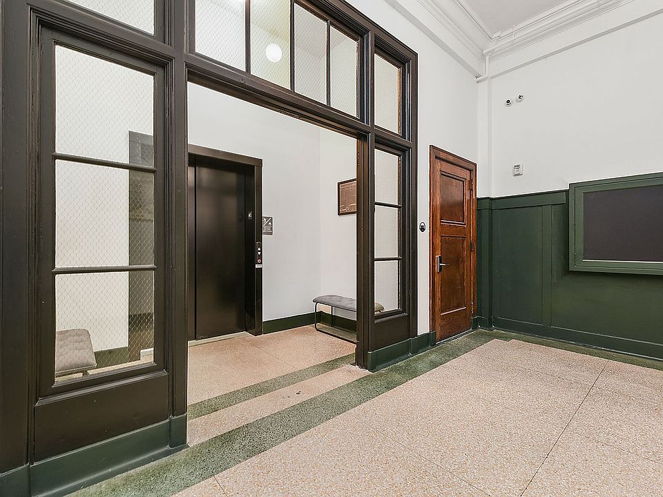 1st image of 120 E 9th Ave APT 108