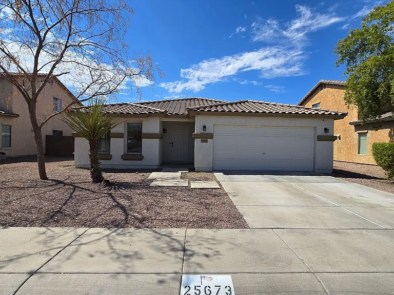 25673 W Northern Lights Way — Photo 2