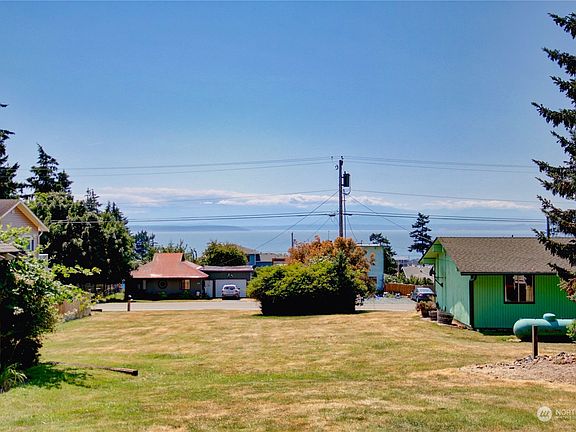 2nd image of 1234 Nimitz Drive