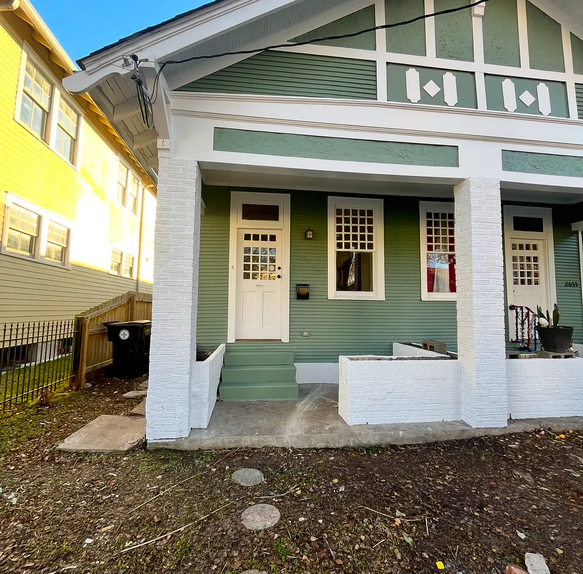2 bed, 1100 sqft, $2,400 — Photo 1
