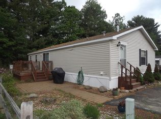 120 Ballard Rd TRLR 36, Gansevoort, NY 12831