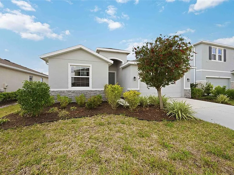 5719 Woodland Sage Dr — Photo 1