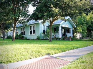 103 6th St, Sugar Land, TX 77498
