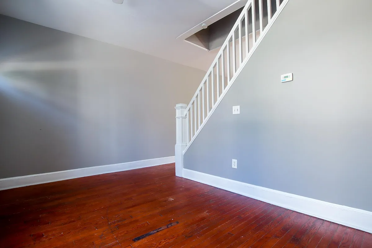 Building Photo - 475 Krams Ave