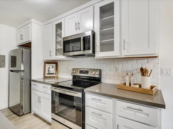 4475 Diamond St APT 3, Capitola, CA 95010