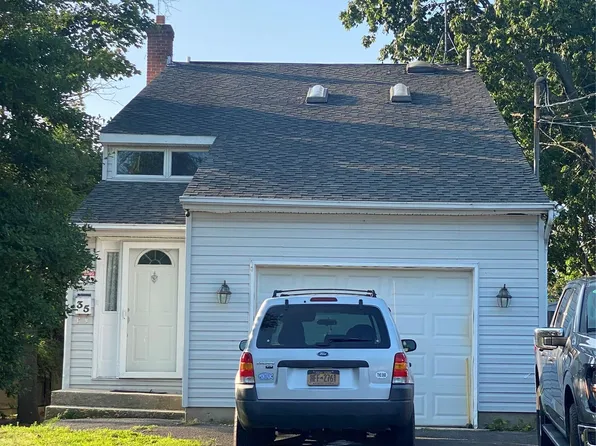 35 E 6th Street, Patchogue, NY 11772