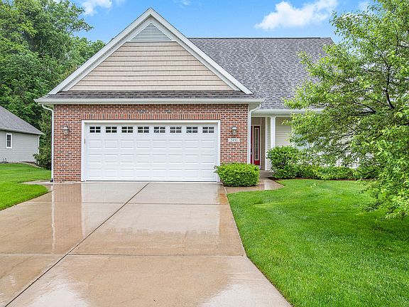 2nd image of 2491 Isle Harbor Ct
