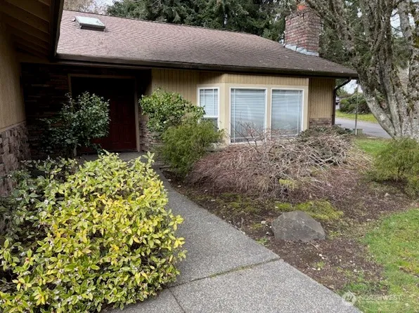 104 Lila Court, Steilacoom, WA 98388