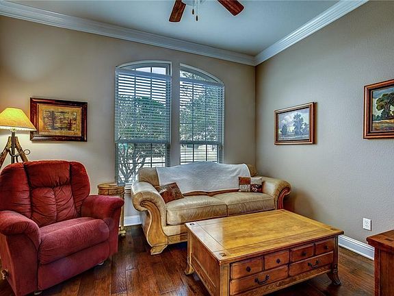 3rd image of 3025 Wimberley Ln
