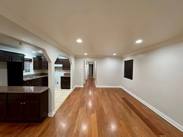 10524 S Avalon Blvd, Los Angeles, CA 90003